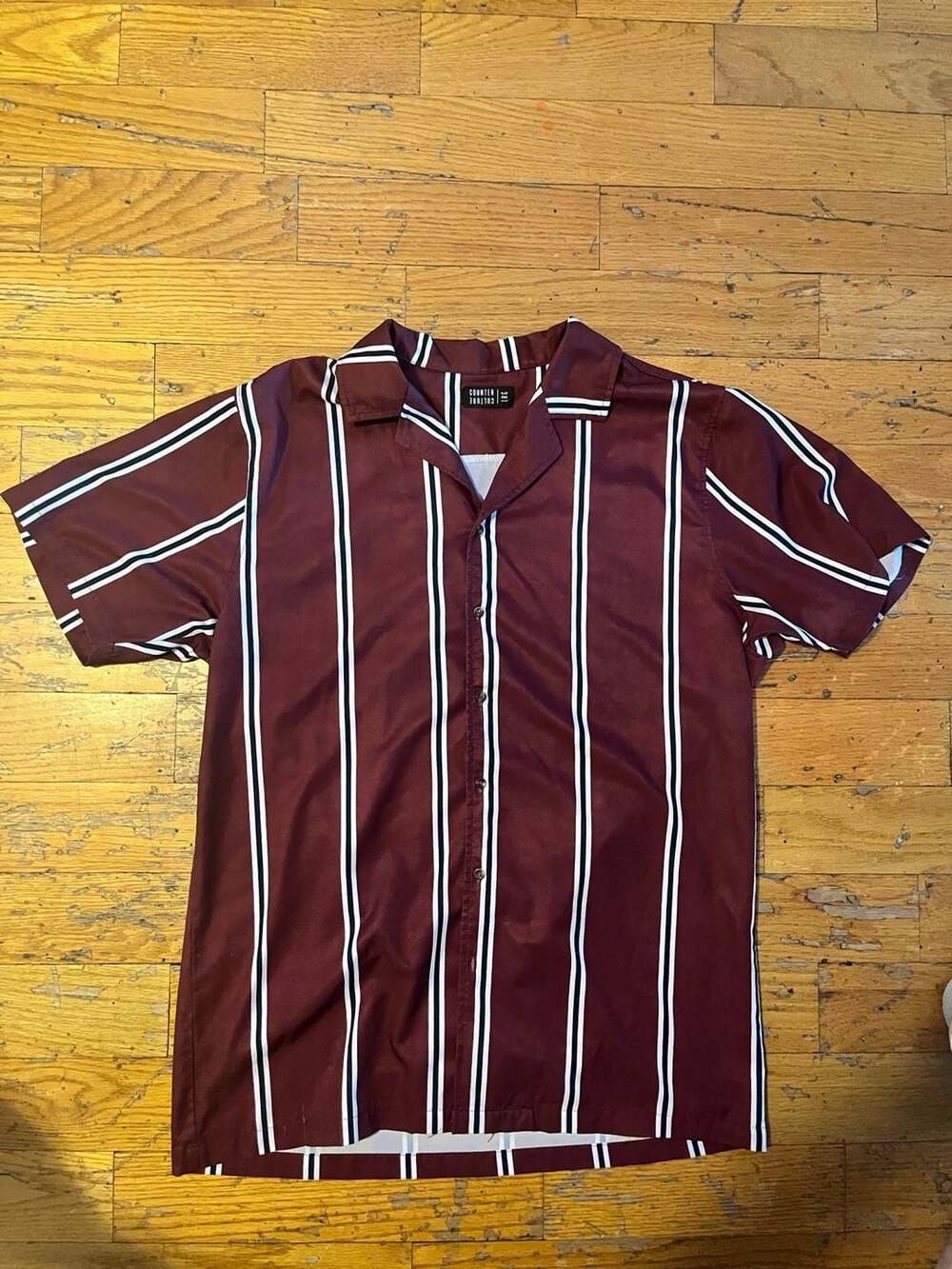 Counter Culture Striped Button Up Shirt Size L Burgundy Short Sleeve